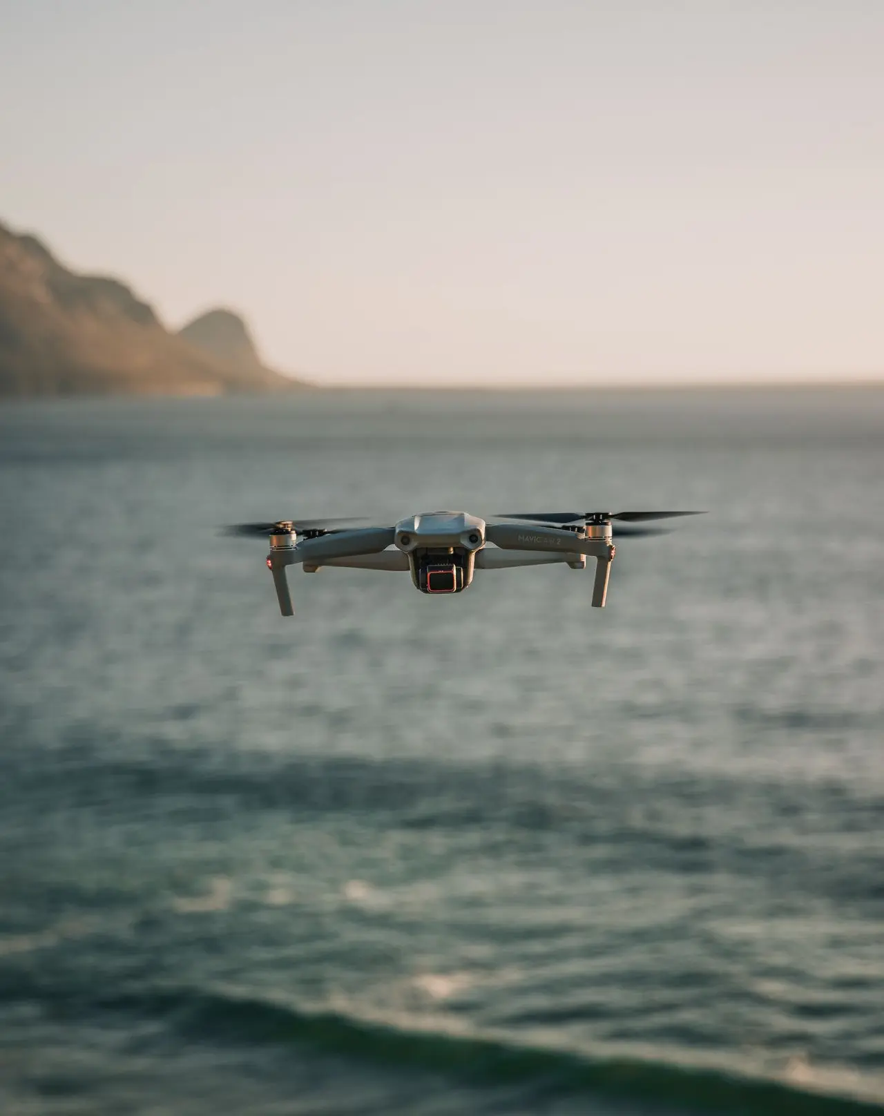 Drone tournage télépilote de drone professionnel captation aérienne